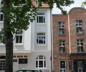 Apartment 1690